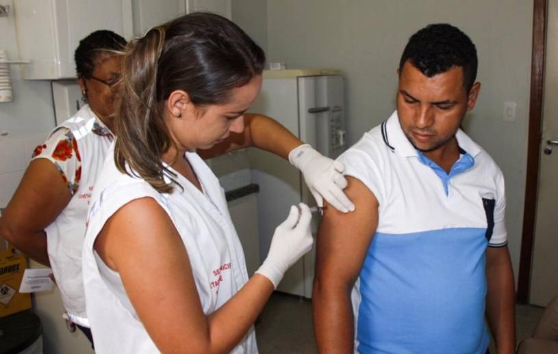 Viana realiza plantão de vacinação contra febre amarela