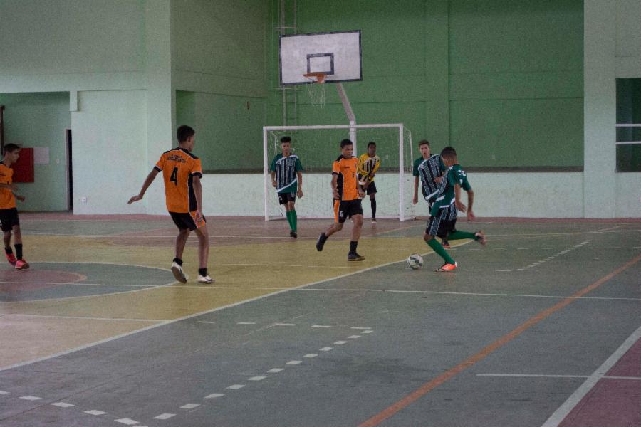 Ginásio de Vila Bethânia recebe partidas de futsal dos Jogos Escolares
