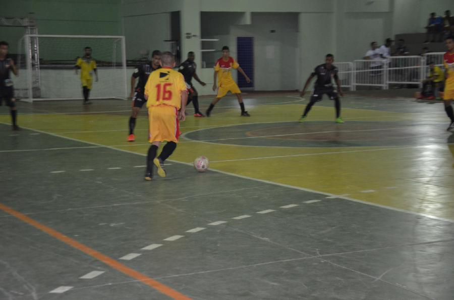 Campeonato de Futsal agita Ginásio em Vila Bethânia