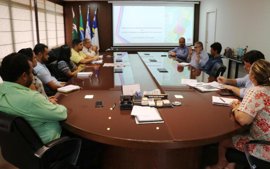 Viana sedia reunião do Fórum Regional de Estruturação de Ambiente de Negócios