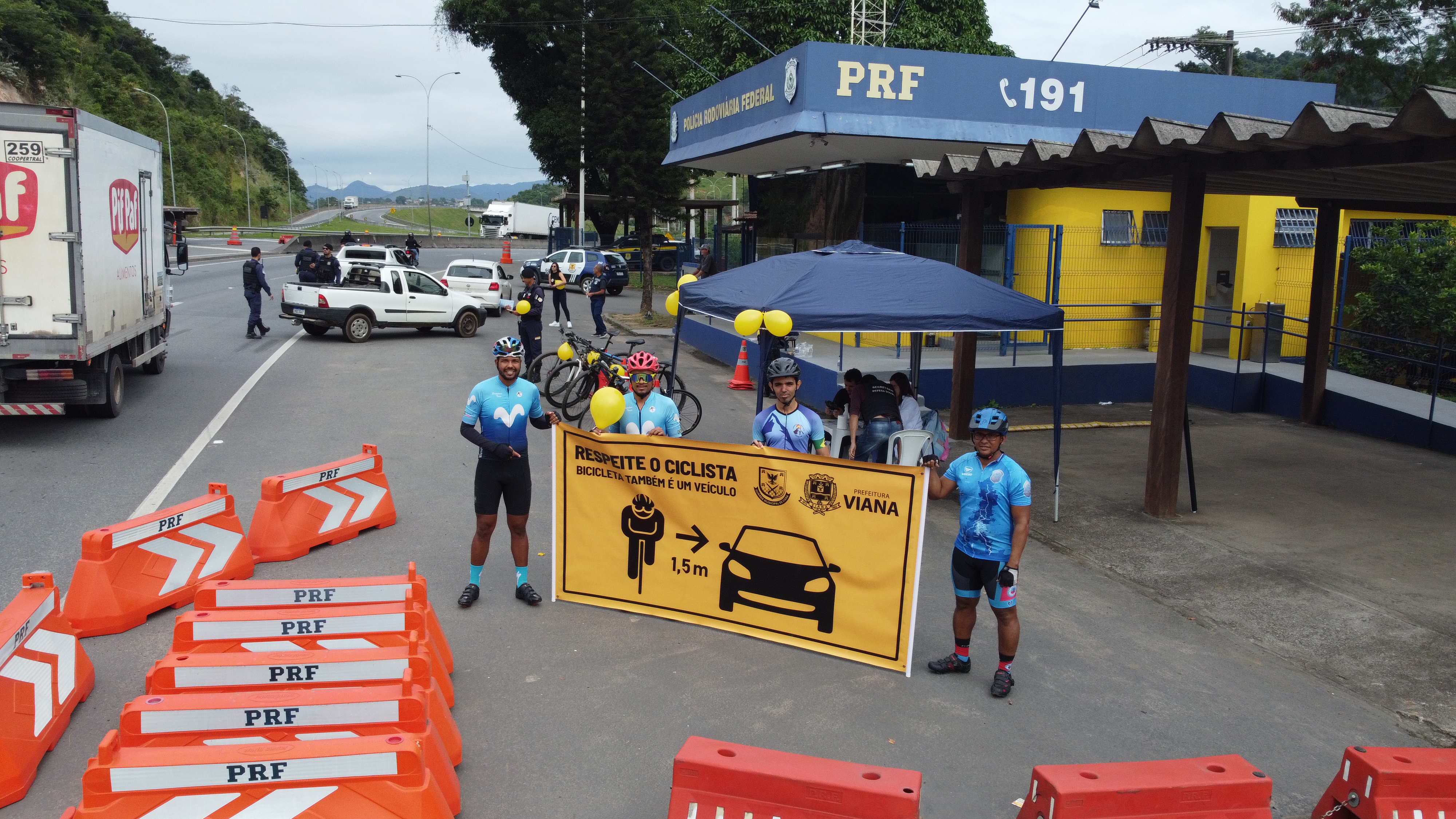 Maio Amarelo: Guarda Municipal Viana e PRF realizam ação de conscientização para segurança do ciclista no trânsito