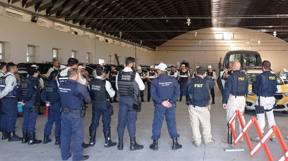 Agentes da Guarda Civil Municipal de Viana participam do 1º Curso de Formação da COET
