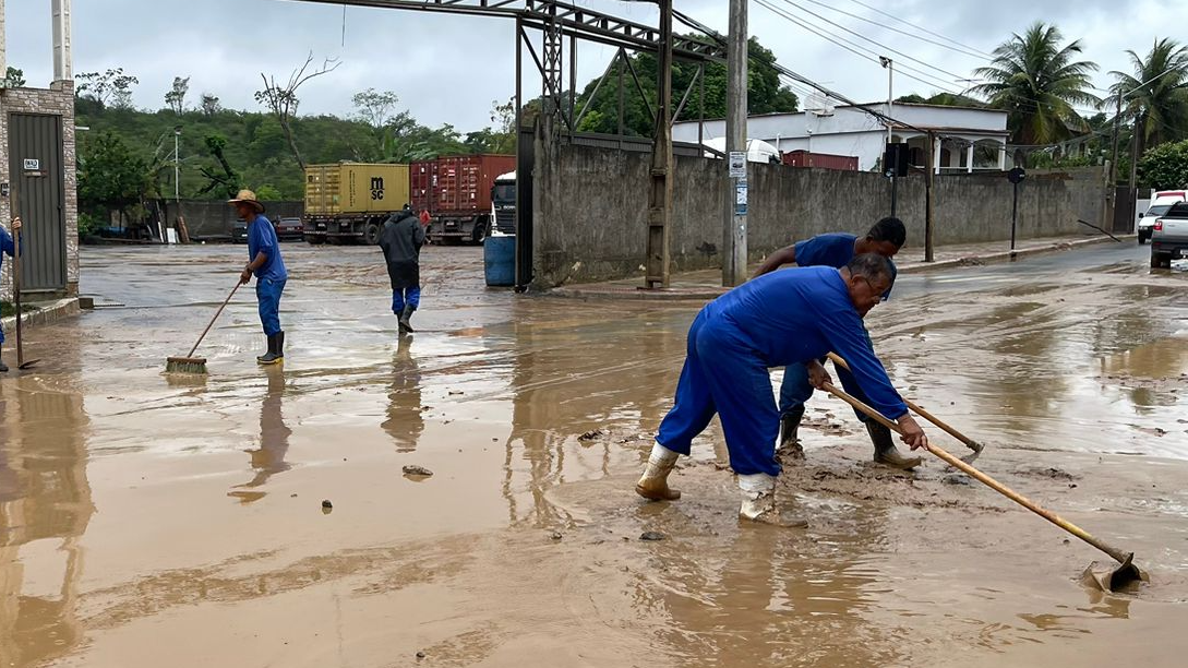 Viana segue sob alerta de chuvas; Prefeitura orienta população sobre cuidados