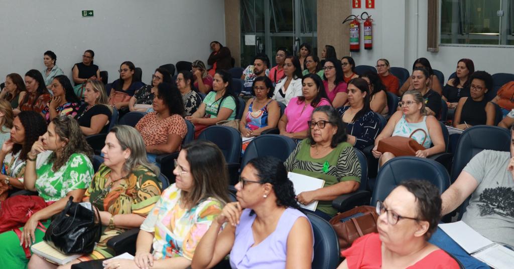 Viana promove o 1º Encontro do Curso de Formação de Diretores escolares