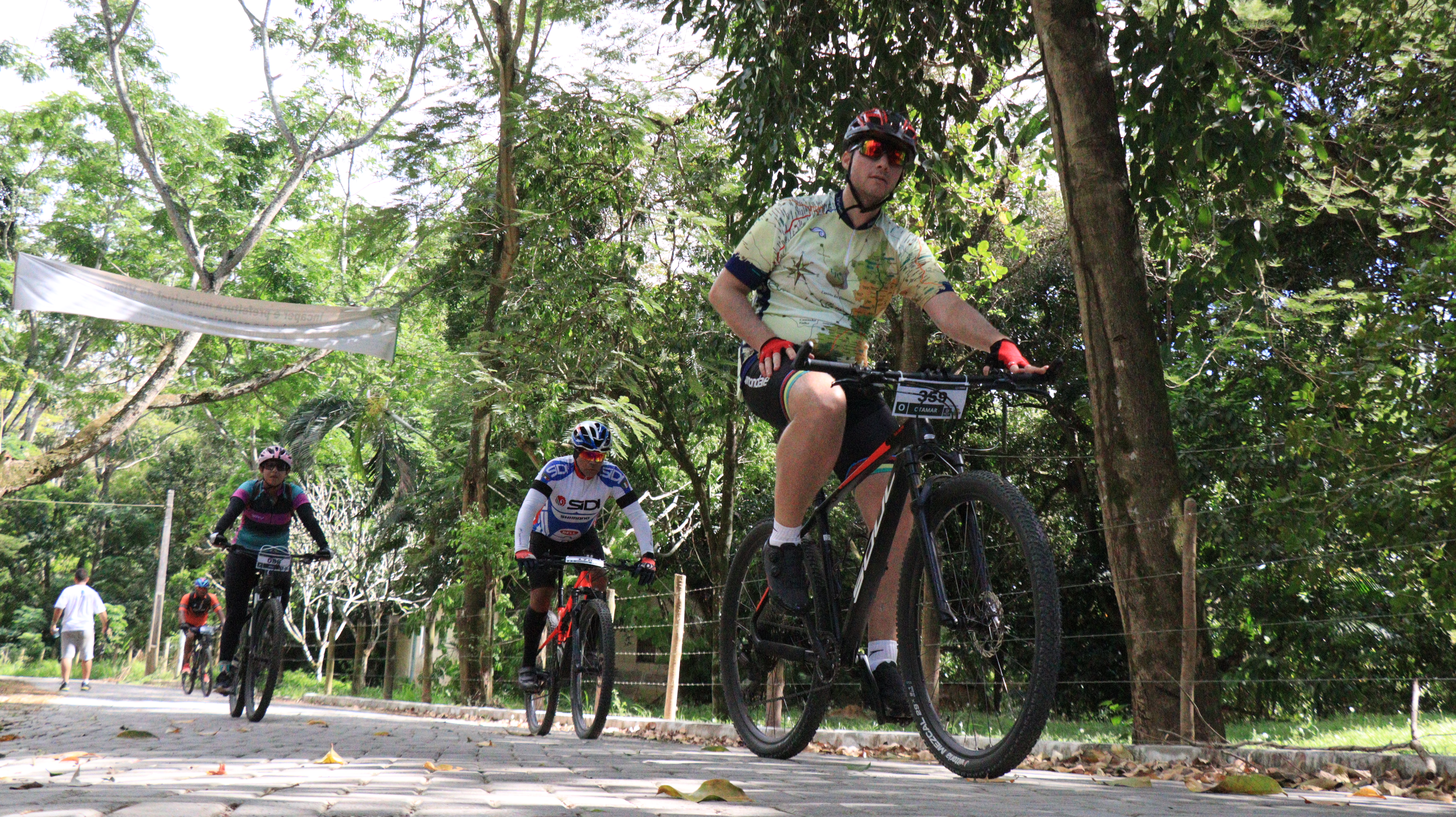 2º Pedal Passeio da Árvore reúne 400 ciclistas em prol da preservação ambiental