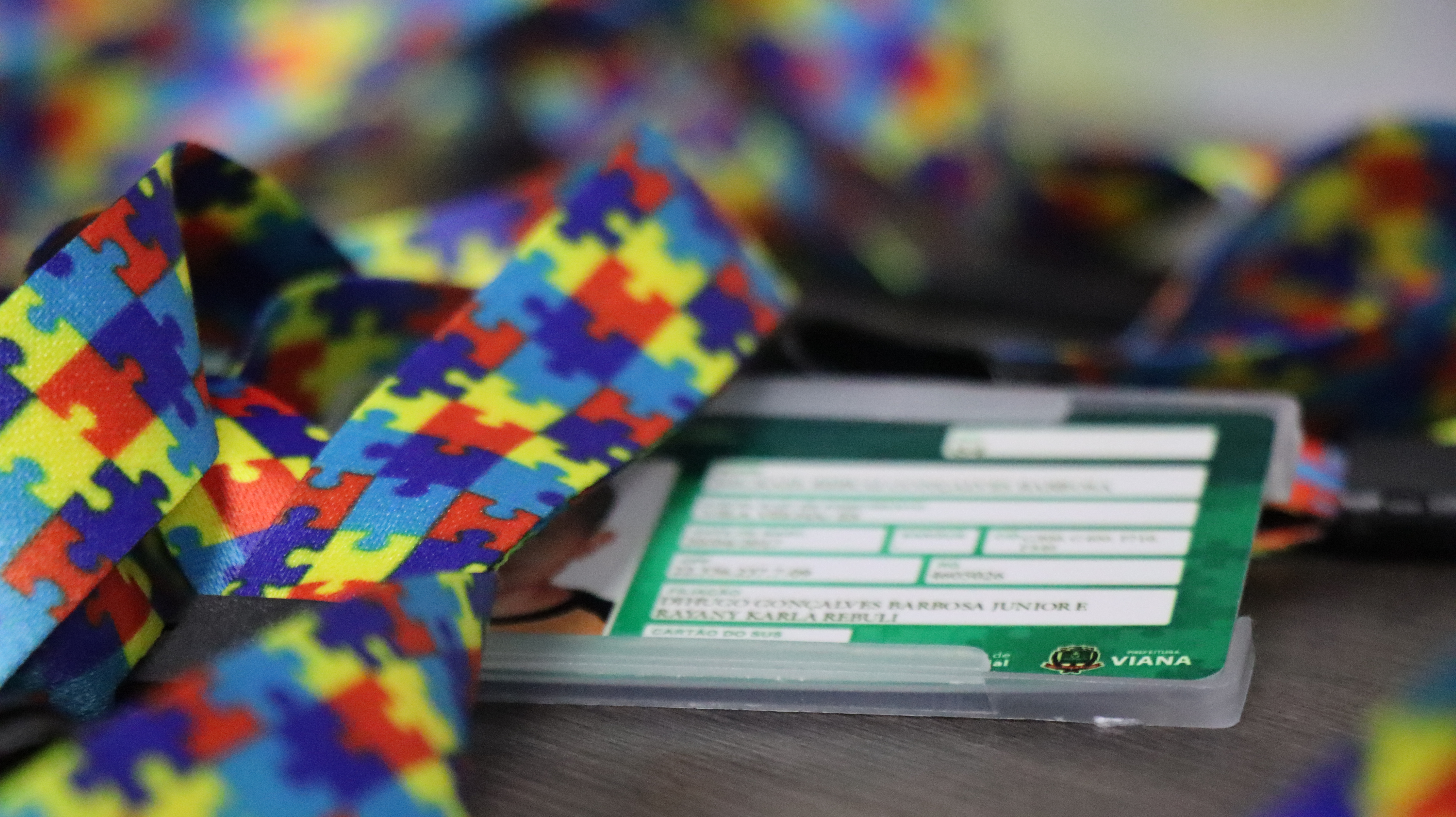 Inclusão: Prefeitura de Viana entrega Carteira de Identificação da Pessoa com Transtorno do Espectro Autista